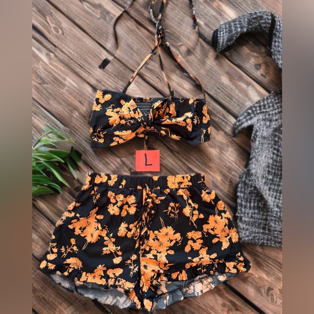 Two piece set